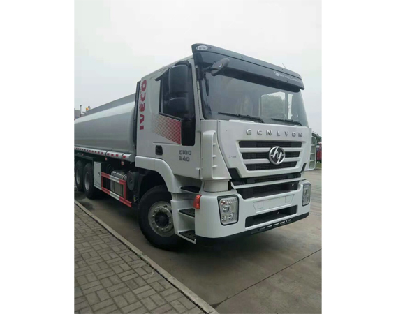 Iveco 380HP 20000 Liters Aluminium Fuel Tank Truck