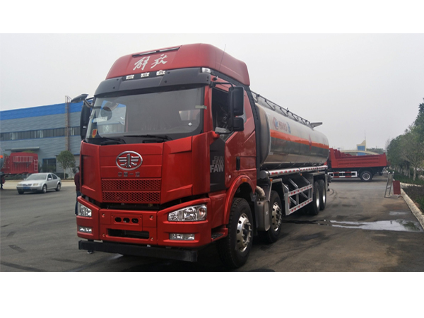 FAW J6 30000liters Mobile Refueling Tanker Truck For Sales