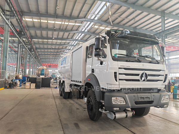 North Benz Beiben 6 wheelers aircraft refueling trucks 5000Liters Aviation kerosene with fuel dispenser truck