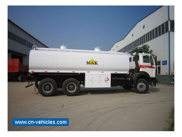 North BENS BEIBEN 25000 Liter Oil Fuel Tanker Transport Delivery Truck