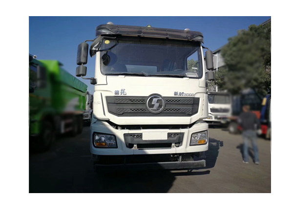 Shacman 12 Wheels 375HP 30000 Liter  Fuel Tank Truck Dimensions