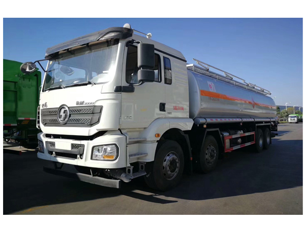 Shacman 12 Wheels 375HP 30000 Liter  Fuel Tank Truck Dimensions