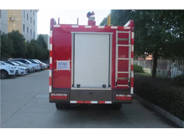 Dongfeng 3 Tons 3000Liter Fire Fighting Truck