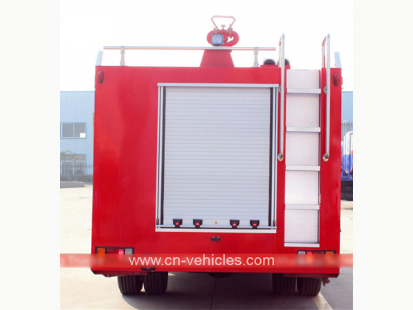 Isuzu 190hp ELG 5000liters Foam Tanker Fire Fighting Truck