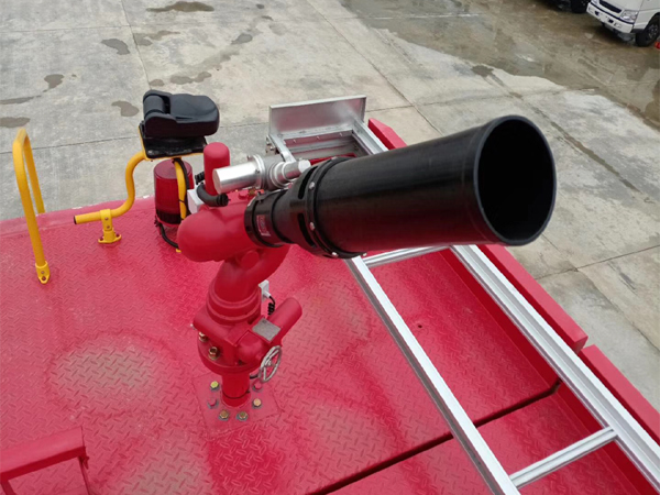 Sinotruck Howo 20tons to 25tons Foam Fighting Fire Truck For Sales