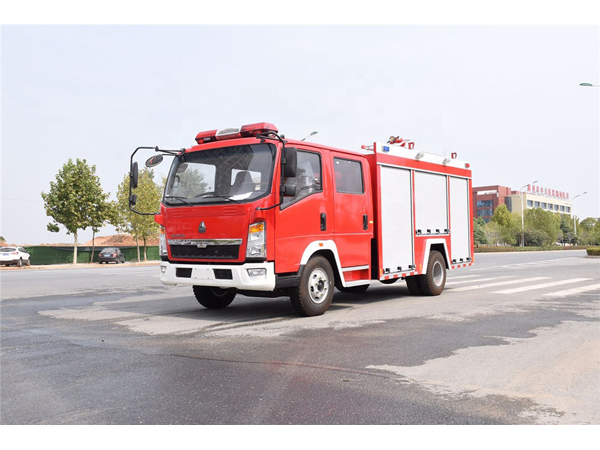Sinotruck howo 800-1000 Gallon 3000 Liter Water Tanker Fire Truck For Sale