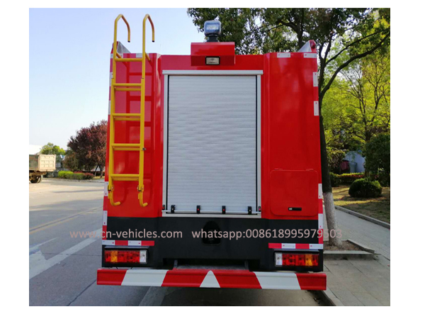 HOWO Sinotruck 9000 Liters Foam and Water Fire Flighting Truck For Sales