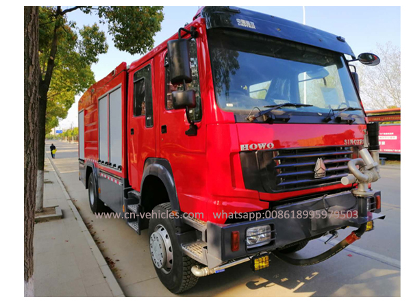 HOWO Sinotruck 9000 Liters Foam and Water Fire Flighting Truck For Sales