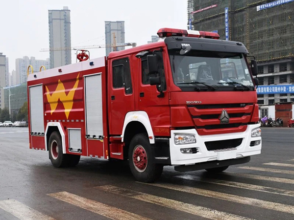 10000L Sinotruk HOWO Heavy Duty Water Foam Tank Fire Rescue Fighting Truck Fire Engine