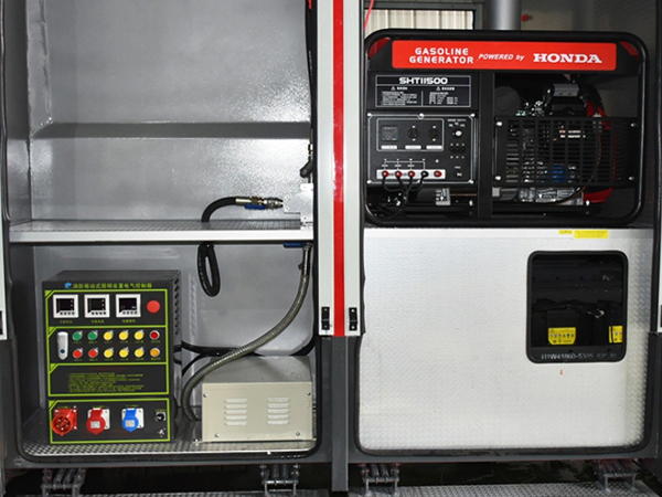 Sinotruck HOWO 266HP 5000Liter Engine Compressed Air Water Foam AB Fire Fighting Truck 