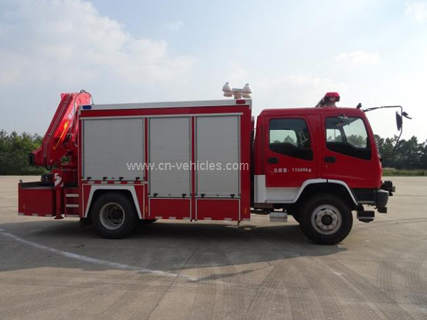 ISUZU FVR Emergency Fire Rescue Truck With 5 Tons XCMG Crane