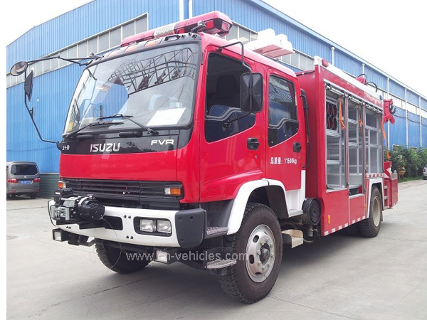 ISUZU FVR Emergency Fire Rescue Truck With 5 Tons XCMG Crane