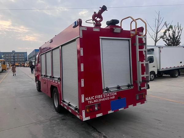 ISUZU 4000Liter Water Tanker Fire Fighting Truck Export to Bureau Of Fire Protection in Philippines 