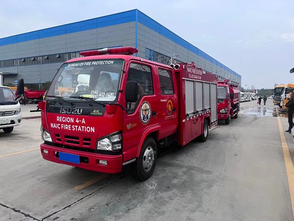 ISUZU 4000Liter Water Tanker Fire Fighting Truck Export to Bureau Of Fire Protection in Philippines 