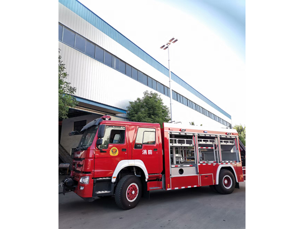 Sinotruck howo 336 or 371 5Ton Crane 5ton Winch Fire Rescue Truck 
