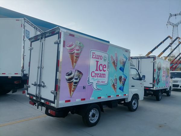 FOTON RHD 1.5Ton Freezer Cooling Refrigerator Refrigeration Refrigerated Box Van Truck Price