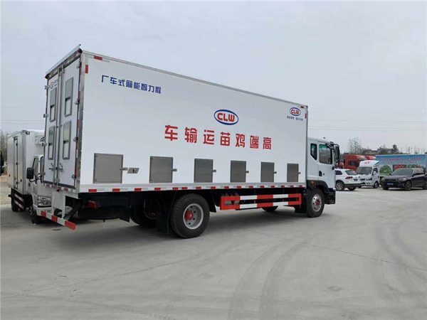 Dongfeng 15 Ton one day baby chicken Transport Truck