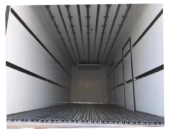 8 Ton and 10 Ton Foton Refrigerated Truck Box Freezer Van with Lifting Plate