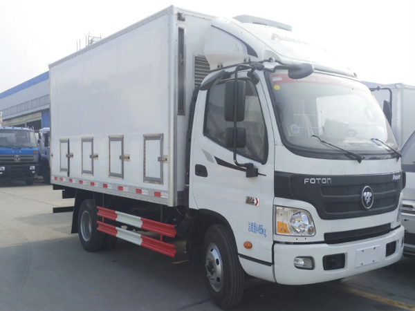 Foton 5Ton Live Baby Chick Day Old Chicken Transport Double Temperature Unit Poultry Delivery Truck