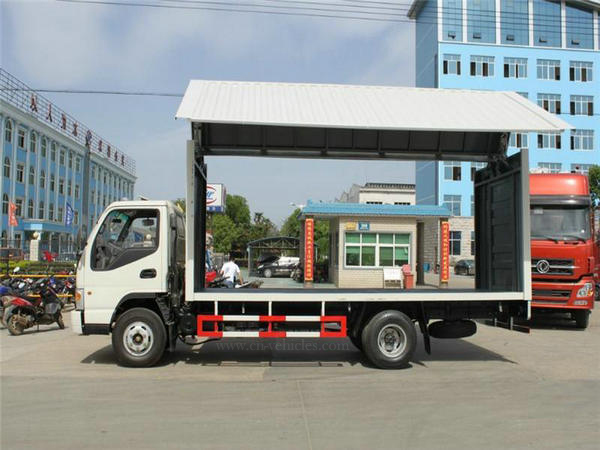 China Euro4 5tons JAC Hydraulic Open Type Wing Van Truck