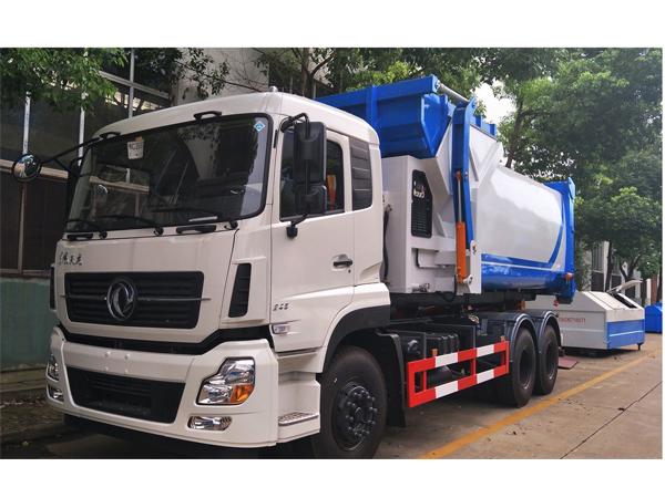 5 Tons Dongfeng DFAC Rear Load Hook on Garbage Truck