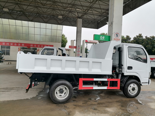 CLW brand RHD 5 Ton 6 Wheels Dump Truck