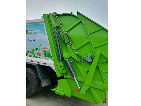 Dongfeng RHD 12CBM to 18CBM City Cleaning Garbage Compactor Compress Truck With Compression System