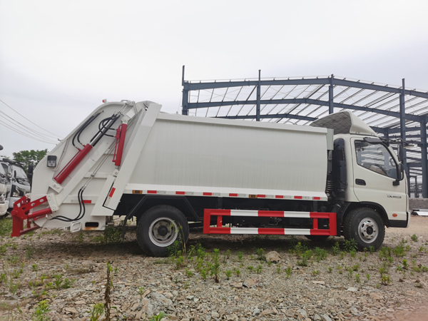 Foton 6cbm 5.4 Ton Self Loading Compaction Garbage Refuse Truck