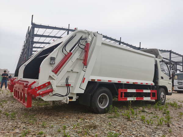 Foton 6cbm 5.4 Ton Self Loading Compaction Garbage Refuse Truck