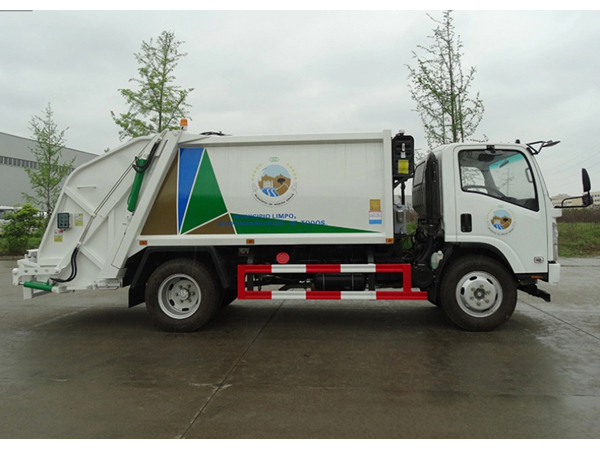 ISUZU 700P 190hp 6CBM Compactor Refuse Rubbish Waste Truck