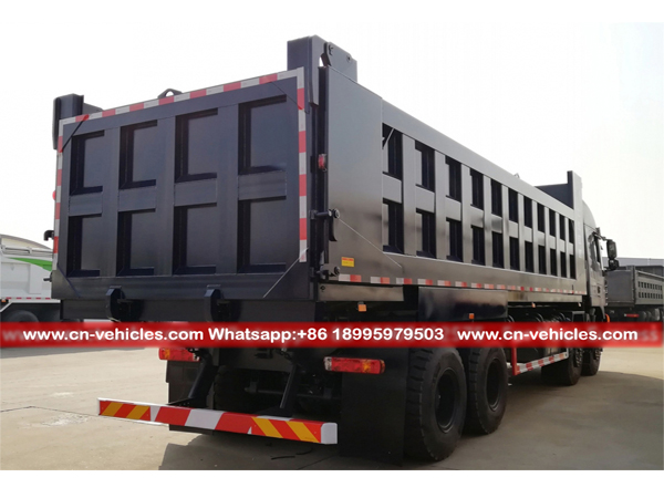 IVECO 450HP Genylon 8x4 70 tons Dump Truck