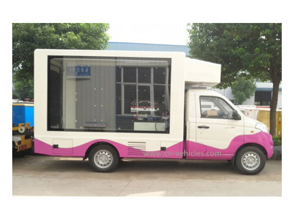 Foton 2 Side or 3 Side Mobile Advertising Screen Display Truck for Sales