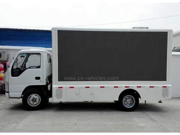 ISUZU Outdoor Digital Advertising Billboard Truck With P6 LED Display Screen