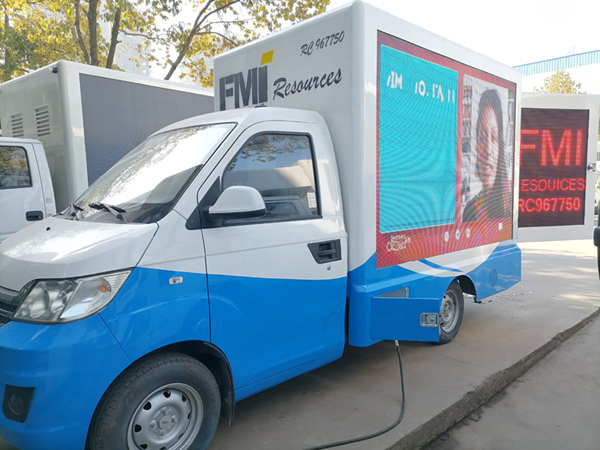 Karry Mini P6 Full Color Outdoor Led Billboard Moving Display Truck For Sale