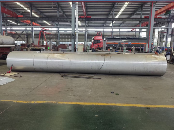 Stainless steel Tanker Manufacture in China 