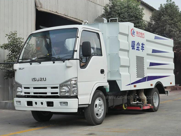 ISUZU 5m3 Stainless Steel Tanker Vacuum Sweeper Truck for Air Port Cleaning