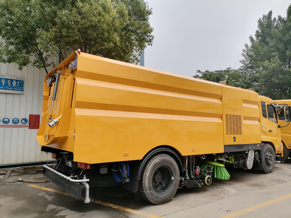 Dongfeng DFM Tianjin KR 12cbm Vacuum Cleaner Road Sweeper Truck