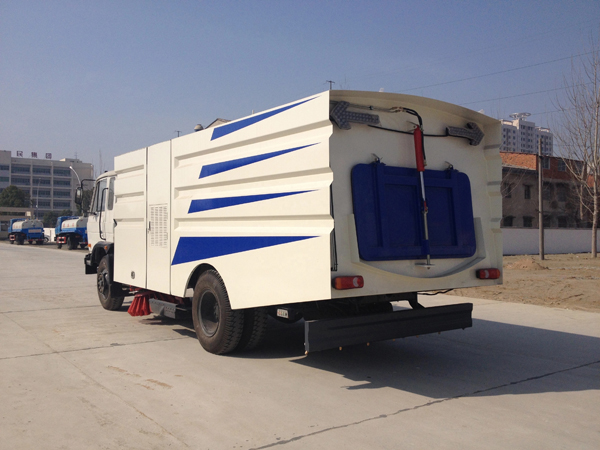Dongfeng 153 190HP 11m3 Road Sweeper Machine 
