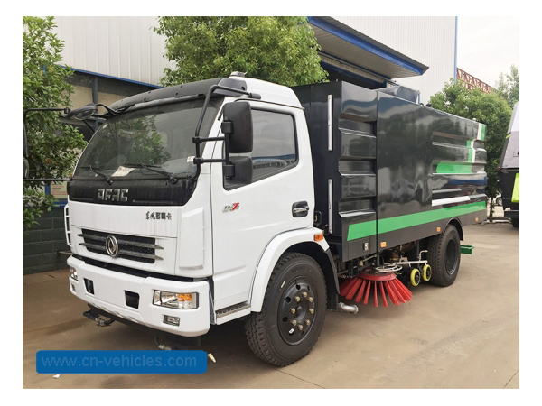 DFAC 6 Wheeler Water Cleaning Street Vacuum Airport Runway Sweeper Truck