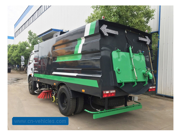 DFAC 6 Wheeler Water Cleaning Street Vacuum Airport Runway Sweeper Truck
