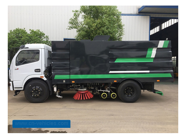 DFAC 6 Wheeler Water Cleaning Street Vacuum Airport Runway Sweeper Truck