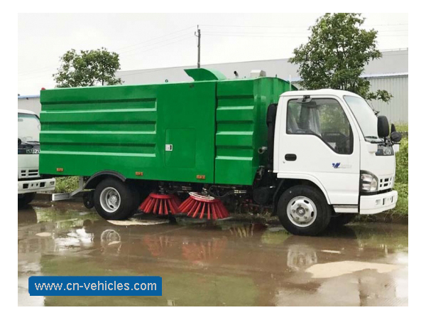 Isuzu 600P Vacuum Dust Truck Mounted Sweeping Machines