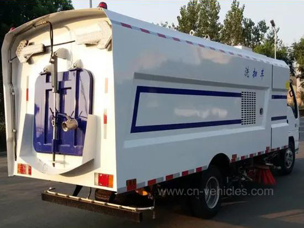 Isuzu 120hp Road Washing and Sweeper Truck Mobile Cleaning Tanker Vehicle with 4cbm Water and 5cbm Dust