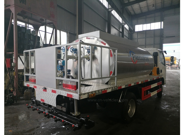 Dongfeng DFAC 3CBM 4CBM 5 CBM Asphalt Spray BITUMEN SPRAYER