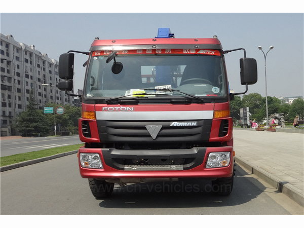 5 Ton Dongfeng Dump Truck With a Crane