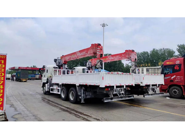 ISUZU GIGA 10 Wheels Straight Telescopic Boom knuckle mounted Sany Palfinger SPS40000 16 Ton Crane Lift Hydraulic Crane Truck for Sale