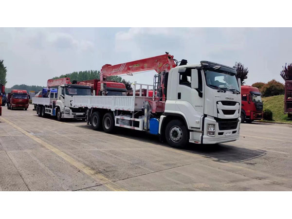ISUZU GIGA 10 Wheels Straight Telescopic Boom knuckle mounted Sany Palfinger SPS40000 16 Ton Crane Lift Hydraulic Crane Truck for Sale