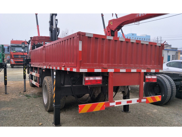 JAC 3.5 Ton Small Truck Crane for Sale