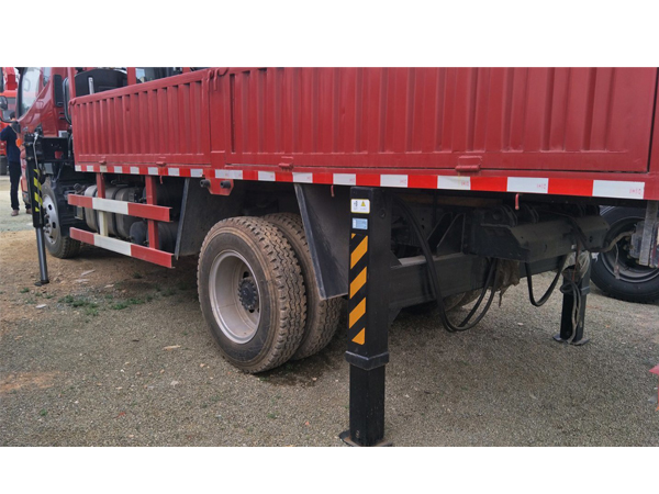 JAC 3.5 Ton Small Truck Crane for Sale