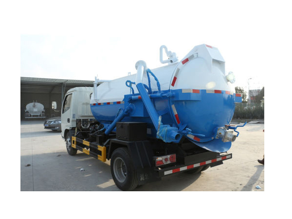 5000L Dongfeng Sewer Suction Vehicles For Sale